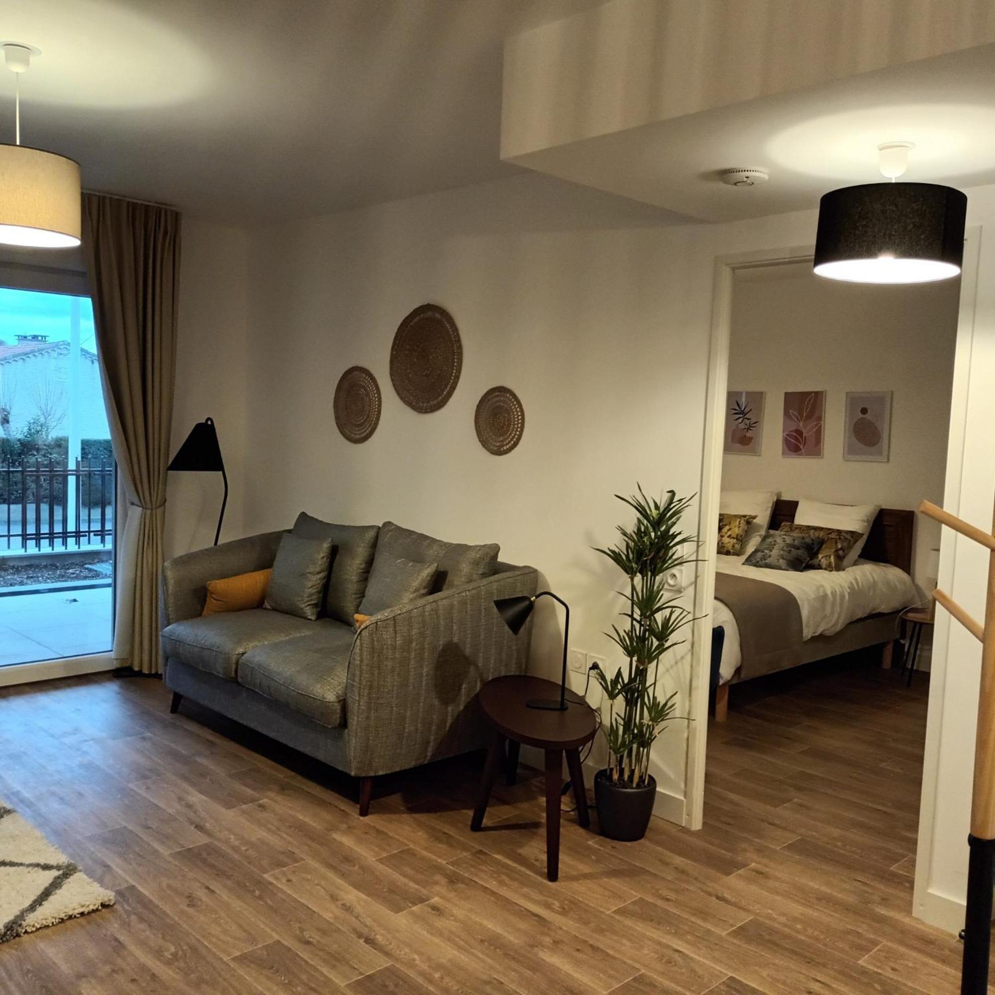 Aparthotel Domitys L'Oustaou Saint-Martin-de-Crau Zewnętrze zdjęcie